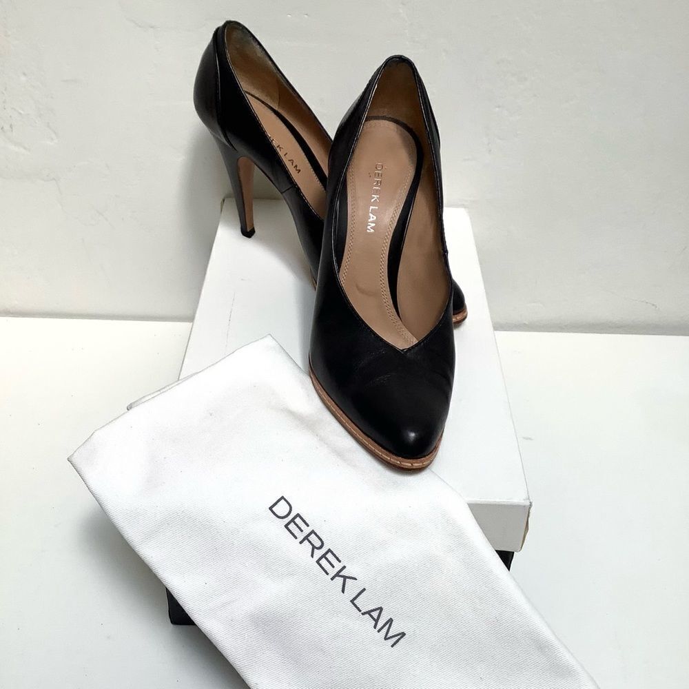 Derek Lam Black Leather Pumps Heels Pointed Toe 9.5 Euc